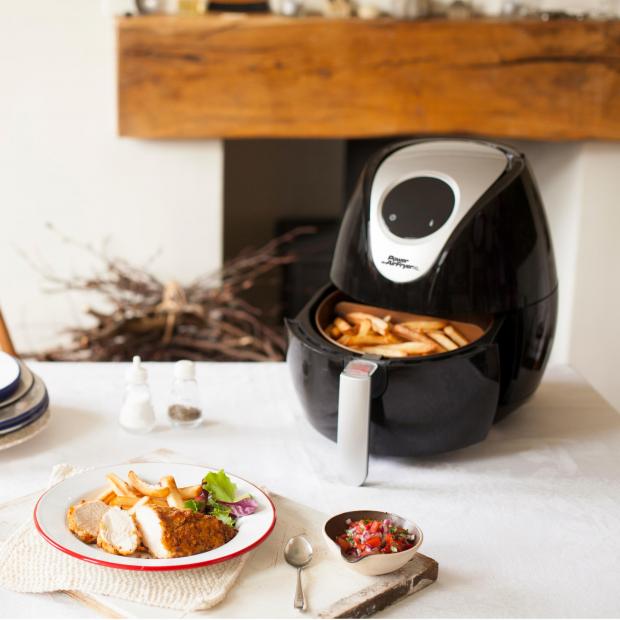 Dudley News: Currys POWER AIRFRYER XL Health Fryer - 3.2 Litres, Black. Credit: Currys